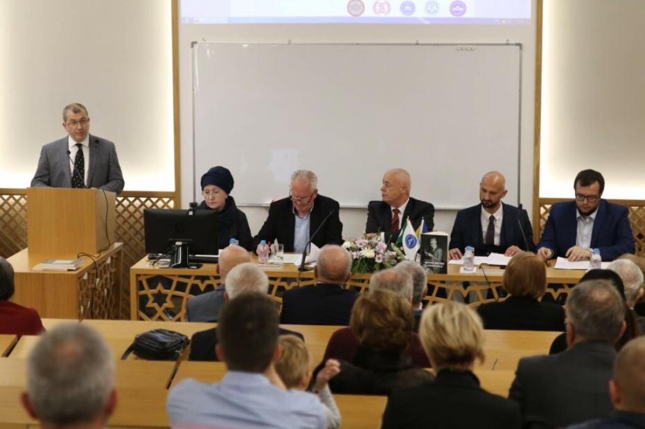 Razgovor o djelima akademika Ćemerlića na Fakultetu islamskih nauka UNSA | Doprinos u akademskom, državničkom i identitetskom aspektu