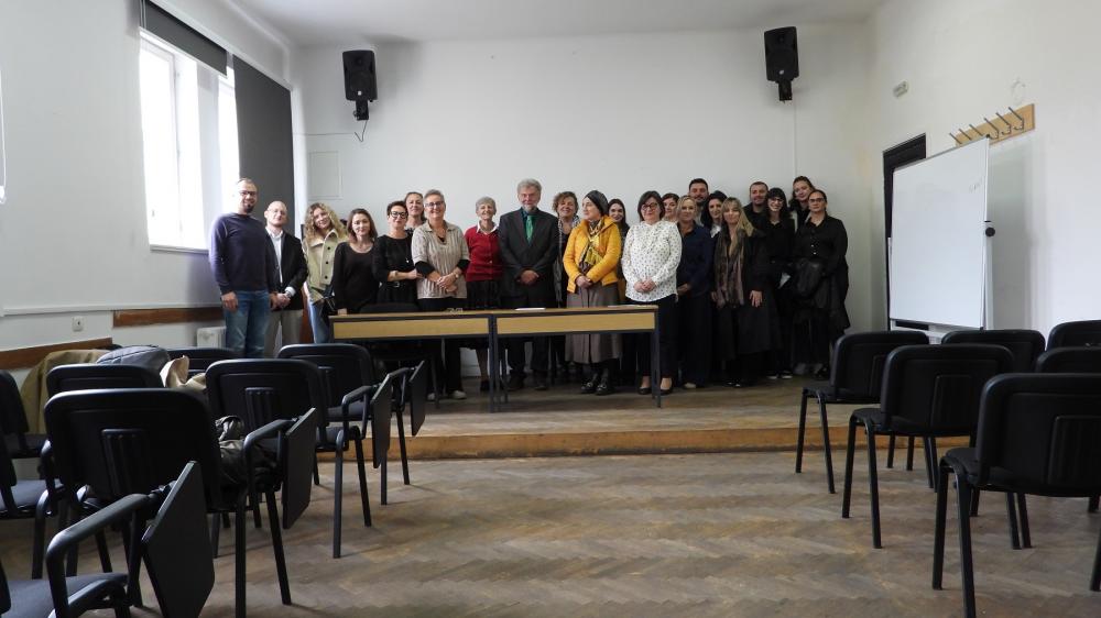 Održana promocija knjige Being An Ethnomusicologist autora prof. dr. Svanibora Pettana