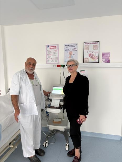 Uručena donacija CTG aparata Fakultetu zdravstvenih studija UNSA za potrebe studijskog programa Babičarstvo/Primaljstvo i Instituta za razvoj zdravstva