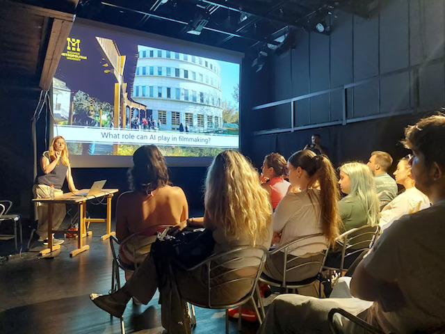 Akademija scenskih umjetnosti UNSA | Timea Laboda održala predavanje o umjetnoj inteligenciji, dokumentarnom filmu i etičkoj odgovornosti