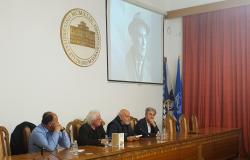 Promocija knjiga „Šetnje po Šipovicama: Zavičajna poezija Ćamila Sijarića“ u izboru Faruka Dizdarevića