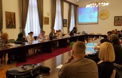 Služba za međunarodnu saradnju organizirala sastanak sa prodekanima i koordinatorima za međunarodnu saradnju Univerziteta u Sarajevu