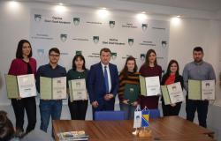 Načelnik Općine Stari Grad nagradio studente – zlatne i srebrene značke Univerziteta u Sarajevu iz Starog Grada