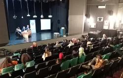 Održana javna tribina „Bosansko jezičko naslijeđe danas“