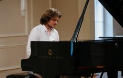 Održan recital pijaniste Nadira Hošića pod okriljem 14. “Majskih muzičkih svečanosti”