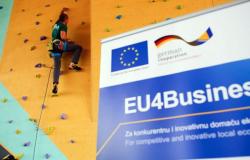 Promocija vještačke stijene za penjaštvo i petodnevne edukacije za zvanje „Sportski penjač“ na Fakultetu sporta i tjelesnog odgoja UNSA