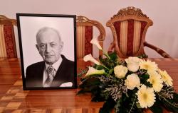 Akademska zajednica se oprostila od akademika prof. dr. Šefkije Čekića