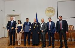 Univerzitet u Sarajevu dodijelio univerzitetska priznanja „Nagrada za mir i progres“