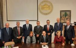 RK/RZ BiH: Održane radna i svečana sjednica - Dodijeljene plakete istaknutim pojedincima