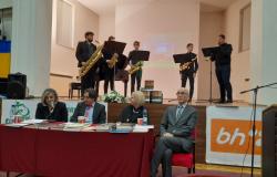 Održana promocija 40 godina stvaralačkog rada red. prof. dr. Refika Hodžića 