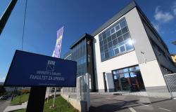 Upiši Fakultet za upravu – pridruženu članicu Univerziteta u Sarajevu | Prepoznatljivost po  kvaliteti u obrazovanju i naučnoistraživačkom radu na polju javne uprave