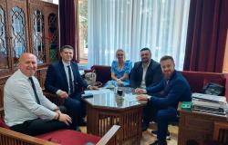 Potpisan Sporazum o saradnji i poslovno tehničkom razumijevanju između Fakulteta sporta i tjelesnog odgoja Univerziteta u Sarajevu i Rukometnog kluba Hadžići