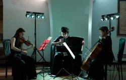 Tamara Arsovski, Belma Alić i Belma Šarančić kao Trio MAS nastupile na Majskim muzičkim svečanostima