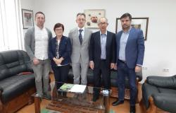 Potpisan Ugovor o saradnji između Poljoprivredno-prehrambenog fakulteta UNSA i firme Bluebeans d.o.o.