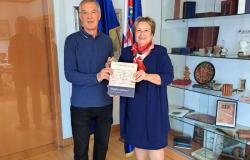 Direktor Nacionalne i univerzitetske biblioteke BiH posjetio Nacionalnu i sveučilišnu knjižnicu u Zagrebu