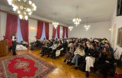 Okrugli sto za studente i studentice | Između obrazovanja i tršišta rada: studenti i poslodavci o tranziciji 