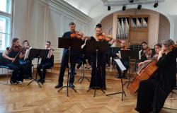 Na Muzičkoj akademiji UNSA održan koncert Gudačkog orkestra “SA Sinfonietta”