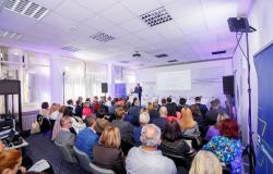 Otvoren 1. regionalni Centar izvrsnosti za evaluaciju i istraživanje politika Ekonomskog fakulteta UNSA uz podršku USAID-a u BiH