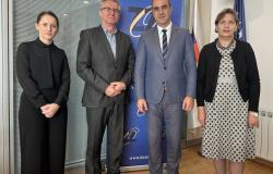 Saradnja Zavoda zdravstvenog osiguranja KS i Farmaceutskog fakulteta UNSA