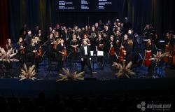 U Mostaru održan koncert u čast operne dive Marije Callas na kojem su nastupili profesorica Vedrana Šimić i dirigent Dario Vučić