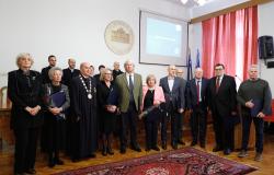 74. godišnjica UNSA | Održana svečana sjednica Senata i promovirano jedanaest profesora emeritusa