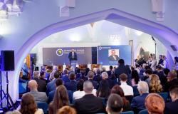 Završen Ekonomski forum Bosne i Hercegovine 2024 | Saradnja zemalja, institucija i pojedinaca kao imperativ napretka ekonomije