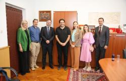 Signed Agreement on furnishing the classroom between the Embassy of the Republic of Slovenia in Bosnia and Herzegovina and the Faculty of Philosophy at UNSA