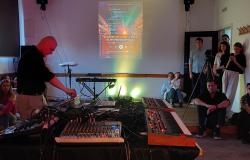 Održana peta zvučna izložba i koncert žive elektroničke muzike na Muzičkoj akademiji UNSA
