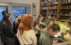 Gostujuće predavanje Ene Mulavdić i Ebrahima Mohammadian i posjeta studenata treće godine Odsjeka product dizajn ateljeu branda Elird