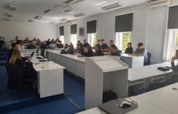 Gostujuće predavanje stručnjaka iz prakse na Fakultetu za saobraćaj i komunikacije UNSA