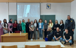 Edukativno predavanje predstavnika MUP-a KS studentima socijalnog rada na Fakultetu političkih nauka UNSA