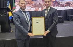 Ambasador Alžira odlikovao Katedru za arapski jezik i književnost Univerziteta u Sarajevu