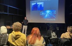 Erasmus+ gostovanje profesora dr. Giorgosa Dimitriadisa na Akademiji scenskih umjetnosti