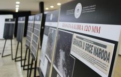 U Bosanskom kulturnom centru otvorena izložba „ZLOČINI NA MARKALAMA: Ubijanje i ranjavanje civila - suđenje zločincima, negiranje istine, otpor zaboravu"