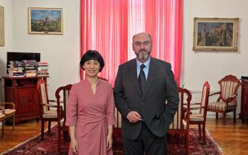 Susret rektora Univerziteta u Sarajevu i ambasadorice Narodne Republike Kine: U fokusu obrazovanje, nauka i podrška studentima